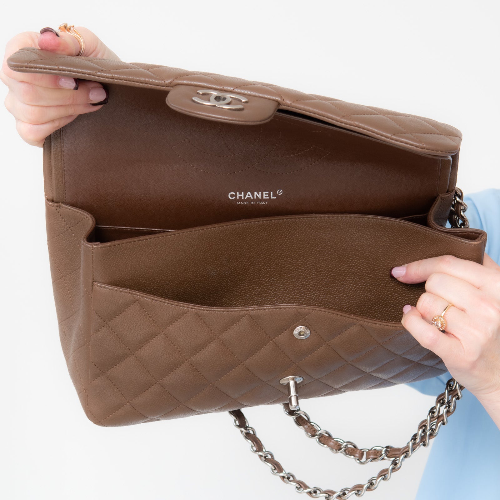 Chanel Brown Double Flap Jumbo Bag - Bild 13 aus 15