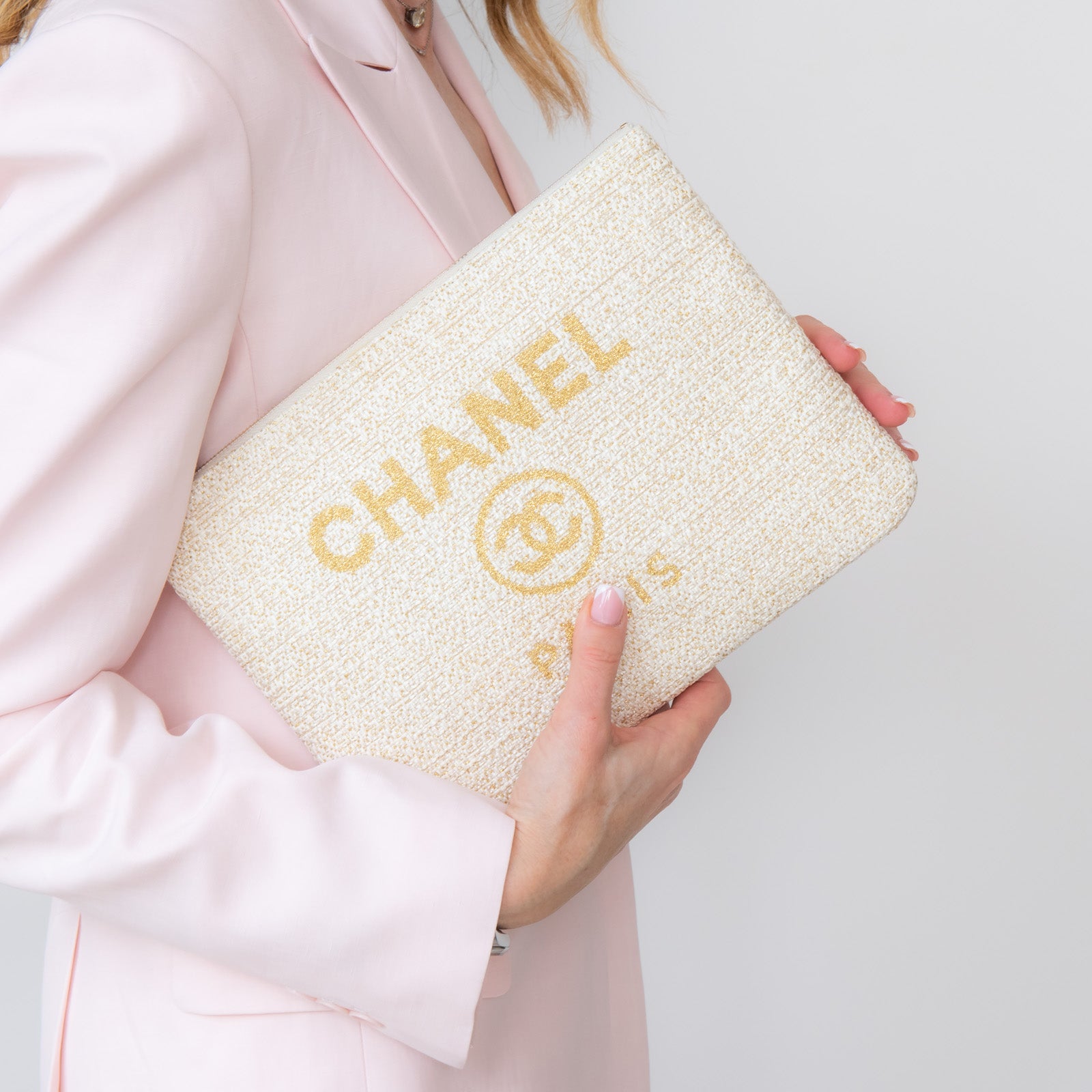 Chanel Cream Deauville Large Clutch Bag - Image 4 of 8