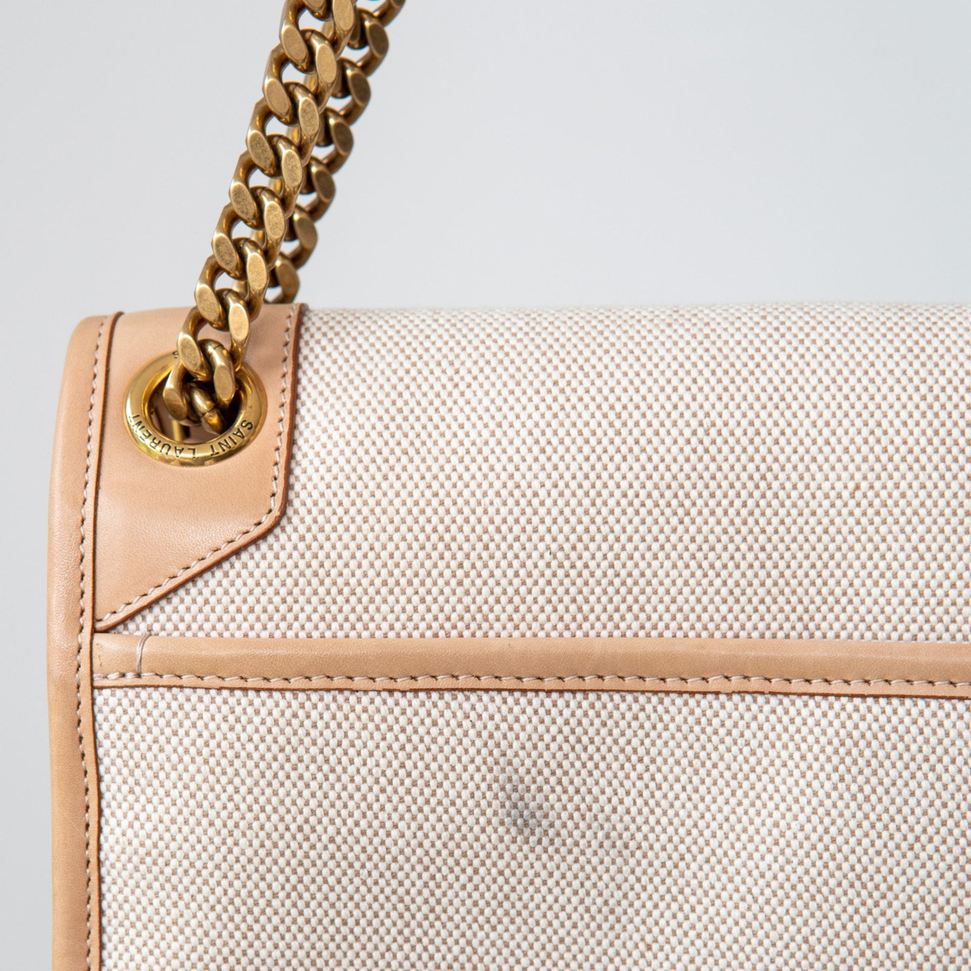 Saint Laurent Nikki Beige Canvas Bag - Image 10 of 15