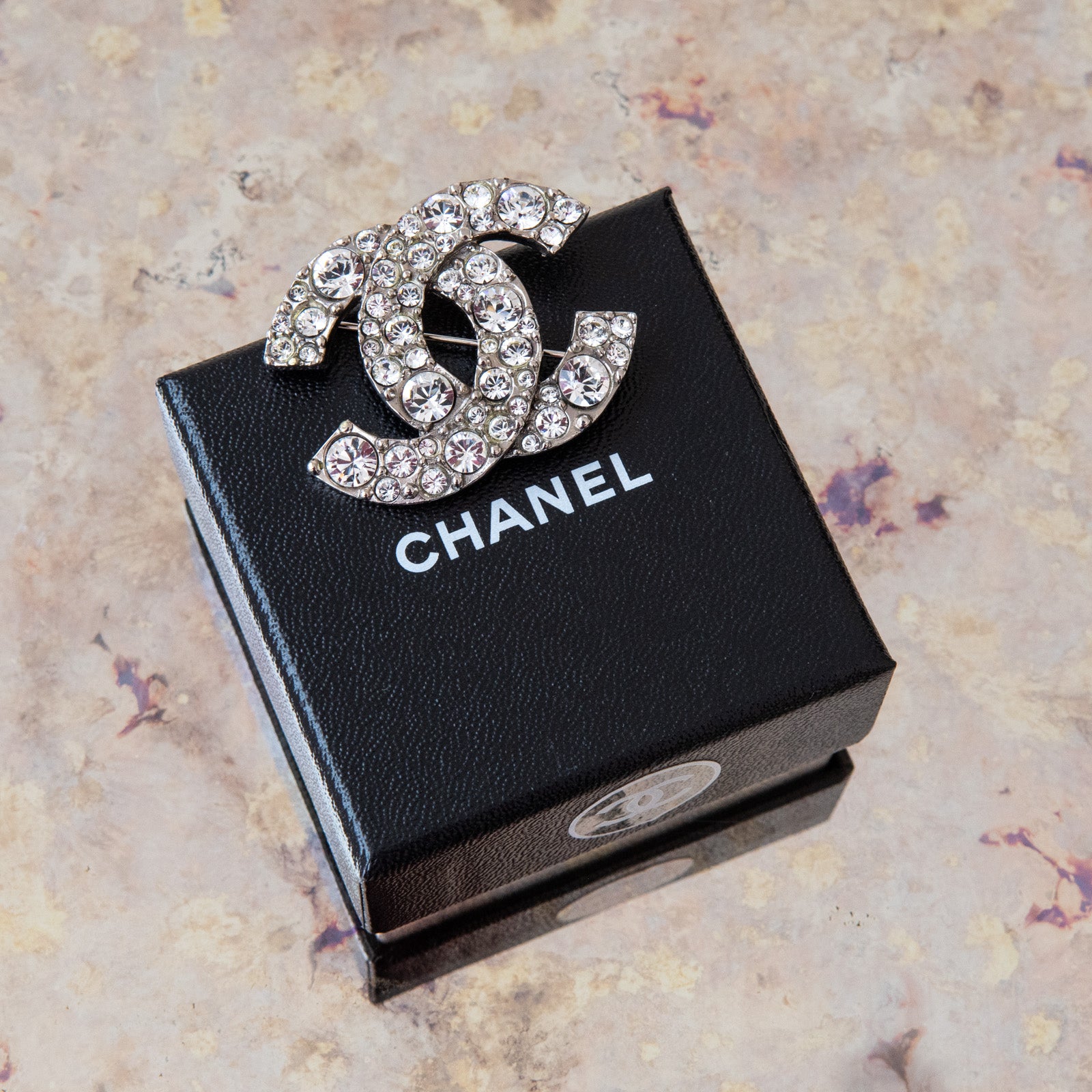 Chanel Diamante Brooch - Image 5 of 6