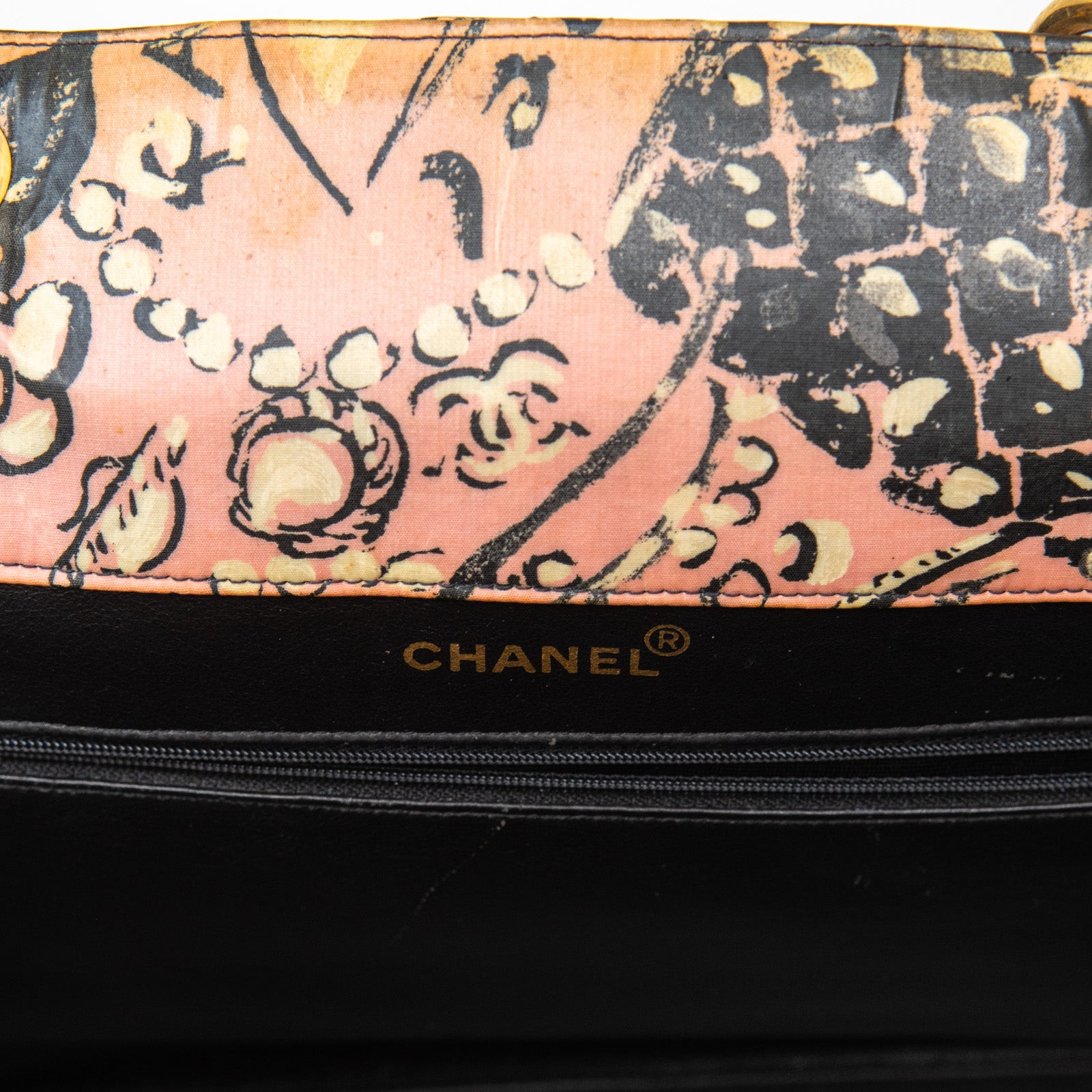 Chanel Vintage Spring Pink Large Tote Bag - Image 10 of 12