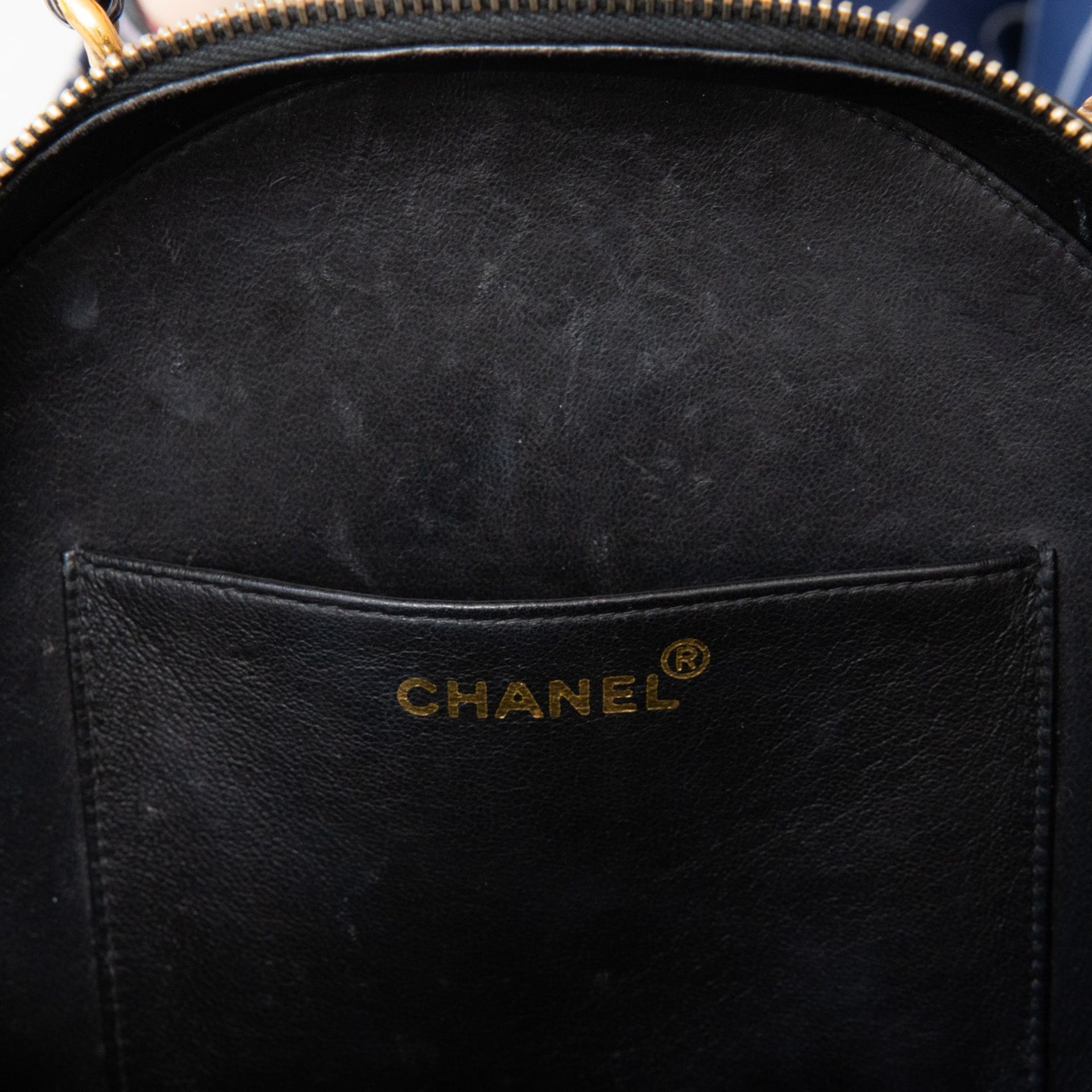 Chanel Vintage Top Handle CC Vanity Case - Image 18 of 18