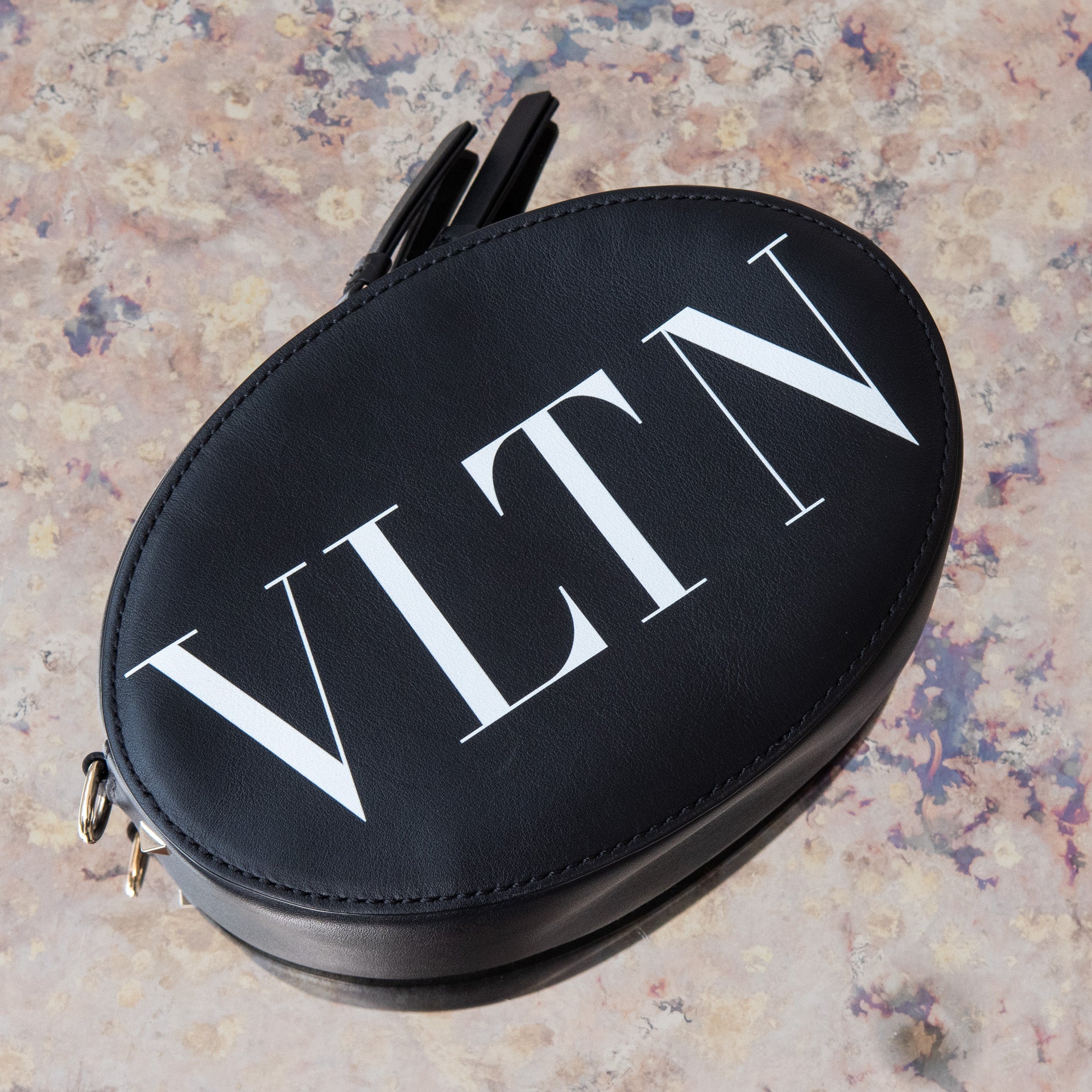 Valentino Garavani Rockstud Black Bag - Image 2 of 7