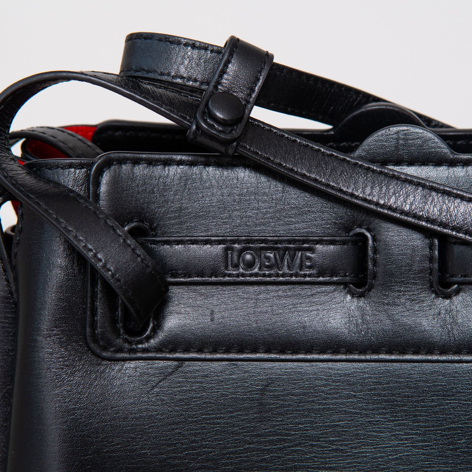 Loewe Lazo Black Leather Bag - Image 2 of 9