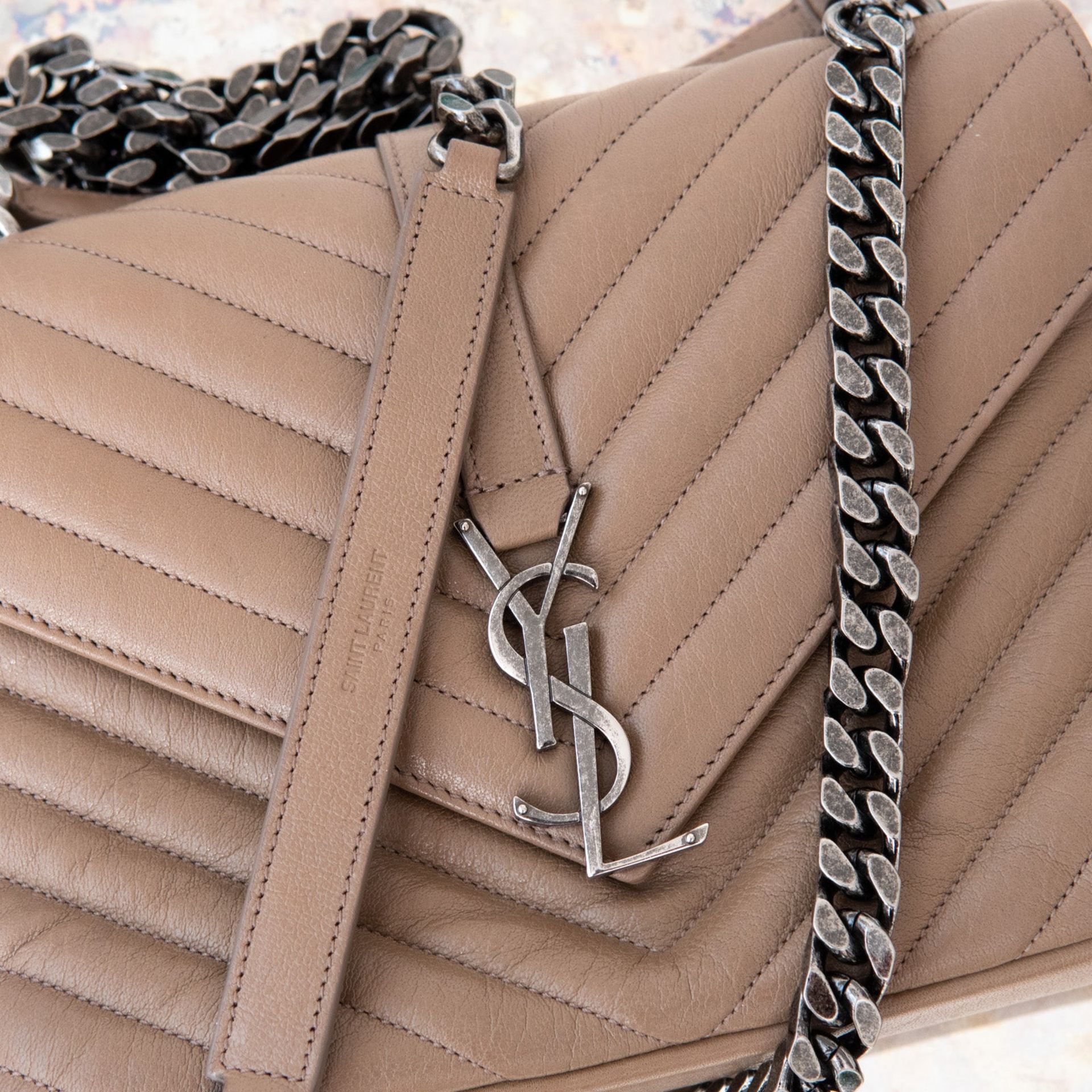 Saint Laurent Paris Medium College Bag - Image 9 of 11