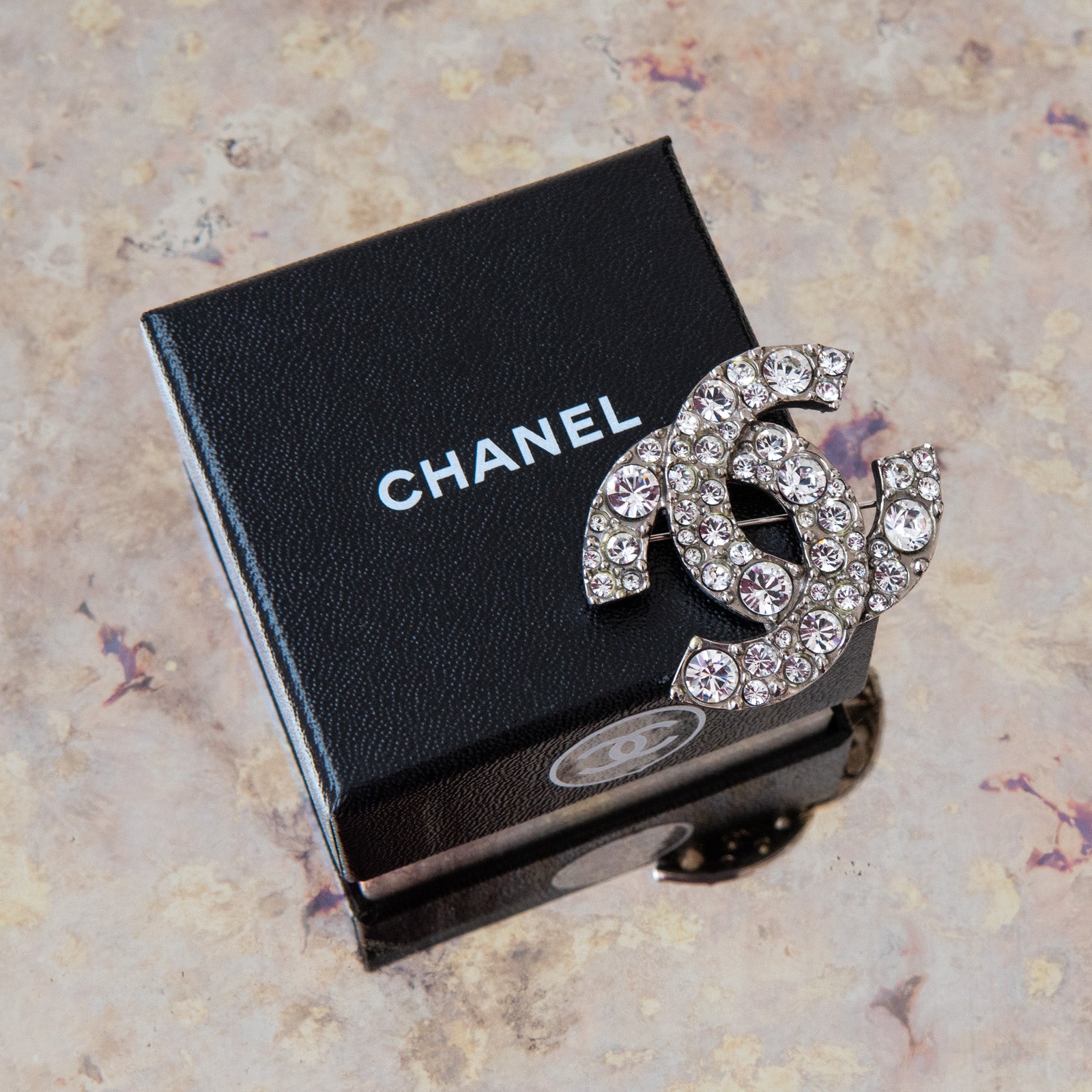 Chanel Diamante Brooch - Image 4 of 6
