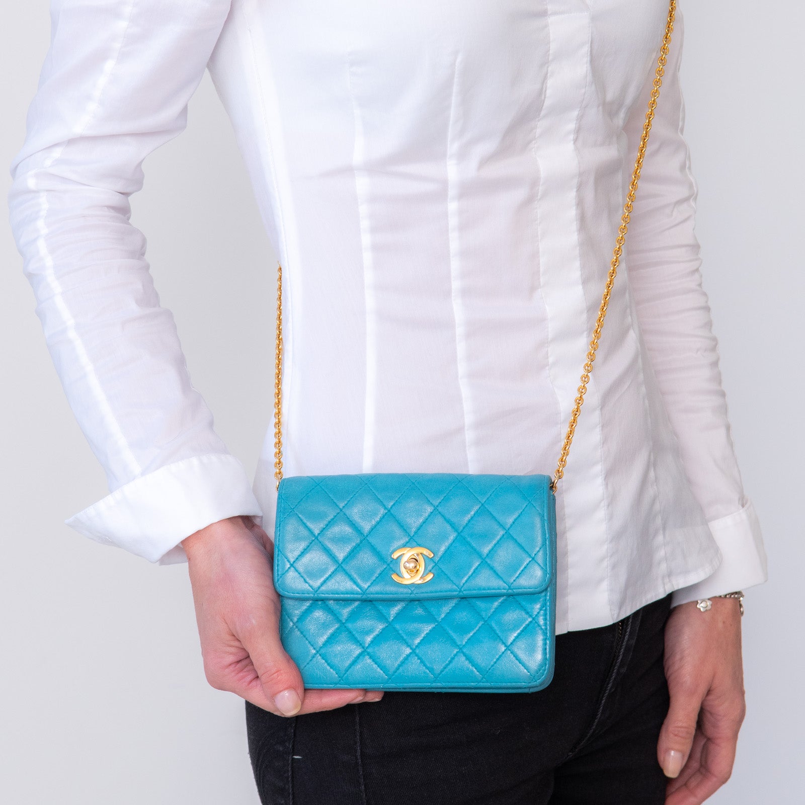 Chanel Turquoise Clutch On Chain Bag - Image 6 of 9