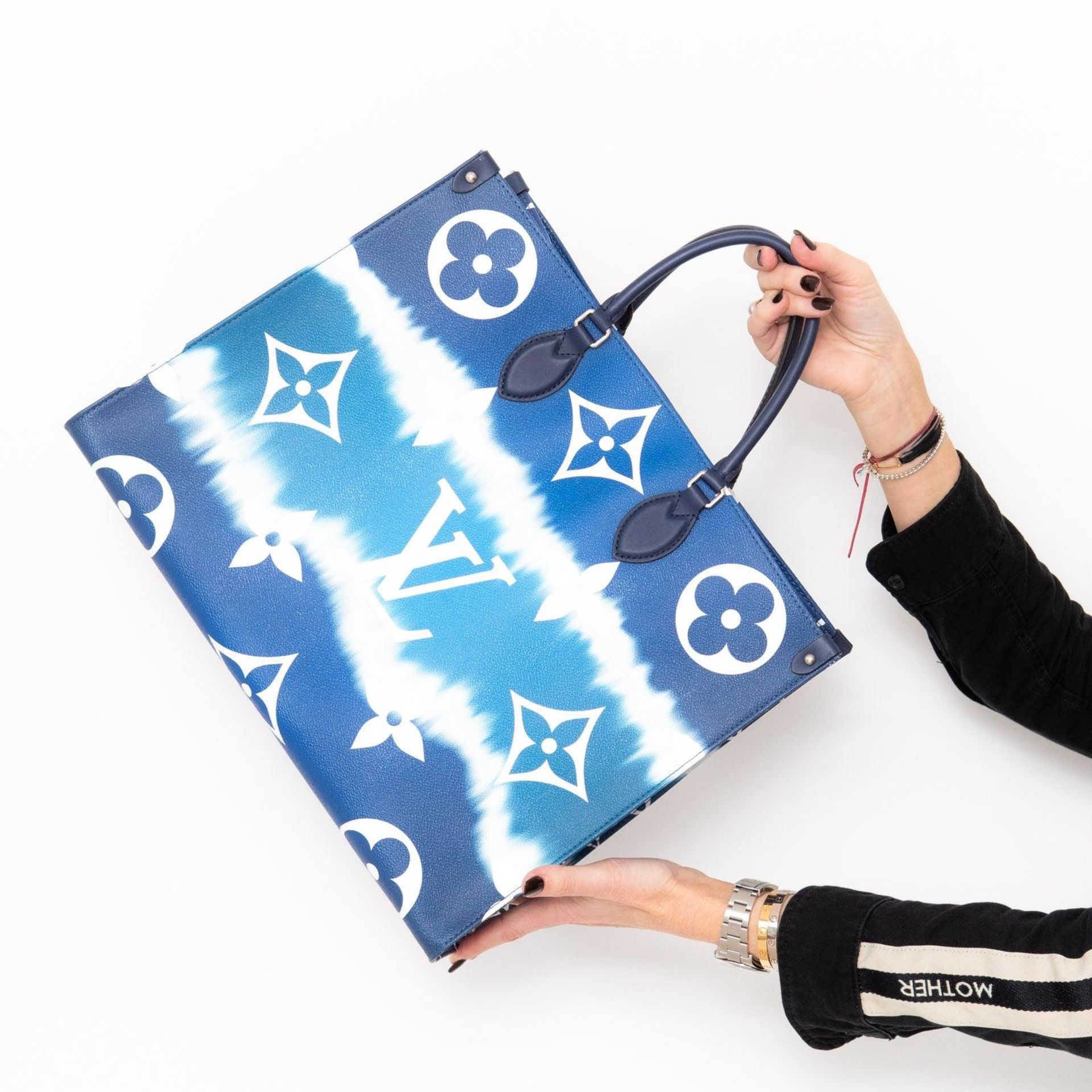 Louis Vuitton Limited Edition Escale Blue On The Go Tote Bag - Image 2 of 6