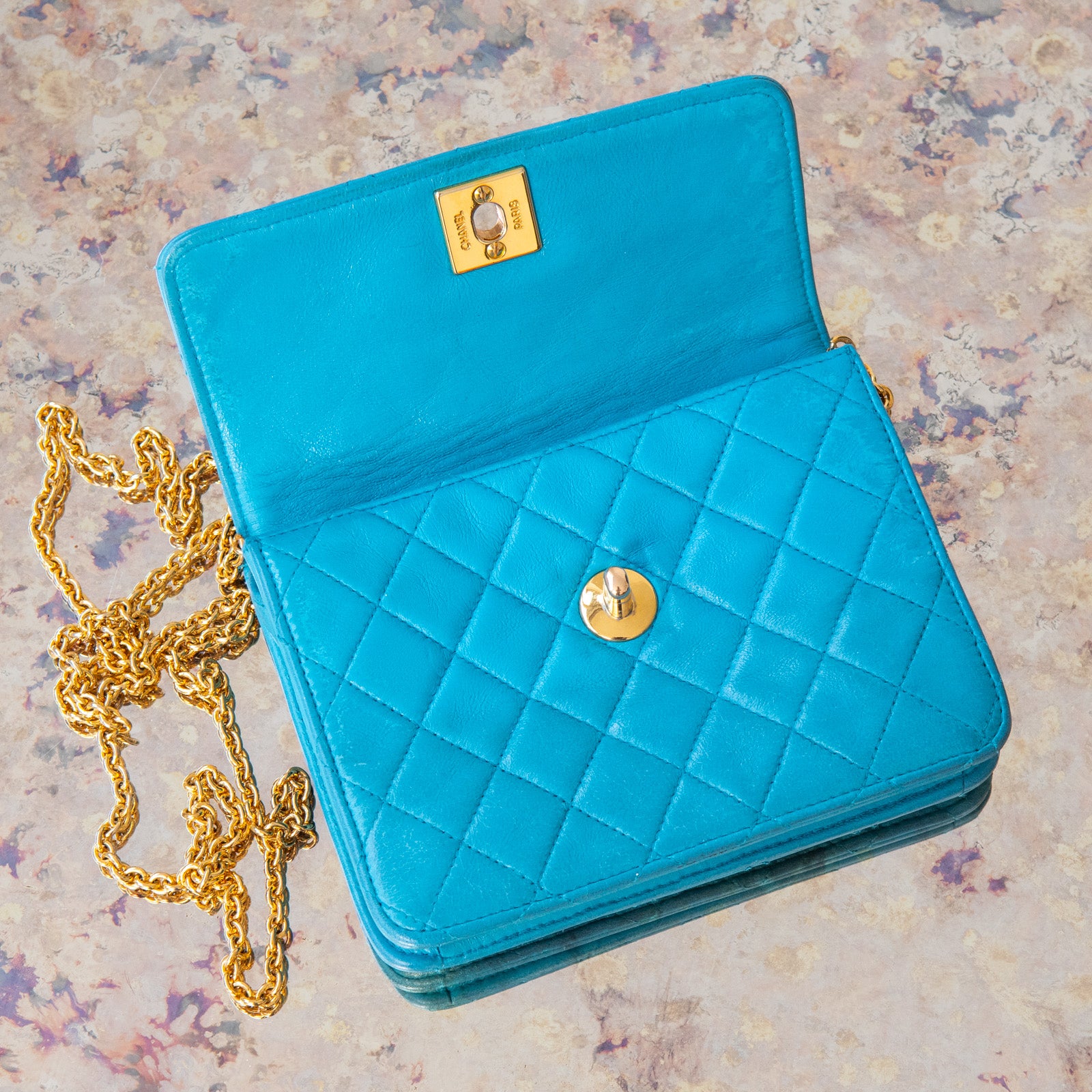 Chanel Turquoise Clutch On Chain Bag - Bild 3 aus 9