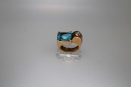 18ct Yellow Gold Topaz Diamond 1940s Cocktail Ring