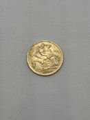 A 1/2 Sovereign Coin King George V 1914 22ct Gold 4g