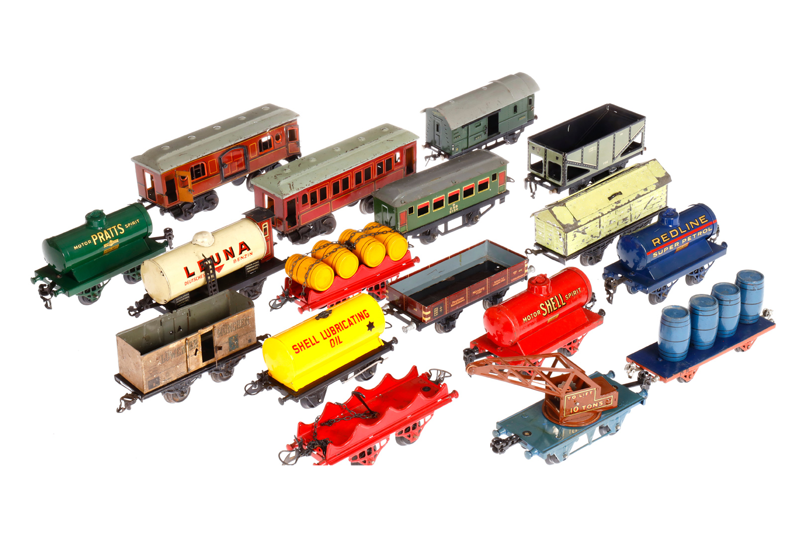 Konv. mit versch. Wagen, Spur 0, darunter Fleischmann, LR, Kraus/Fandor, Hornby, etc., Z 4