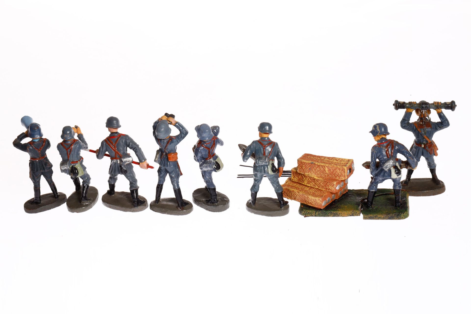 8 Elastolin/Lineol Soldaten, Masse, HL, in blauer Uniform, LS, Z 3 - Bild 2 aus 3