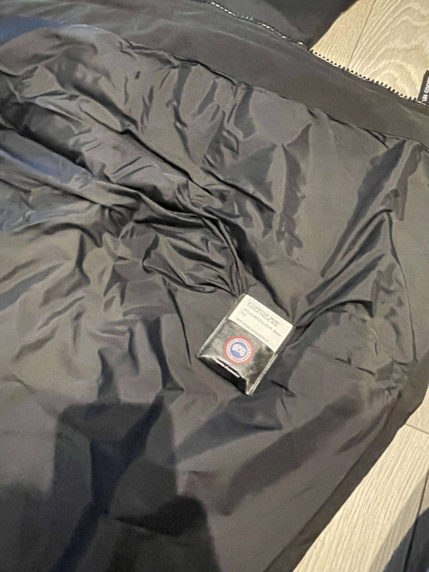 Brand New Canada Goose Wyndham Size Medium - Black. Code/Style 3808M. - Image 7 of 17