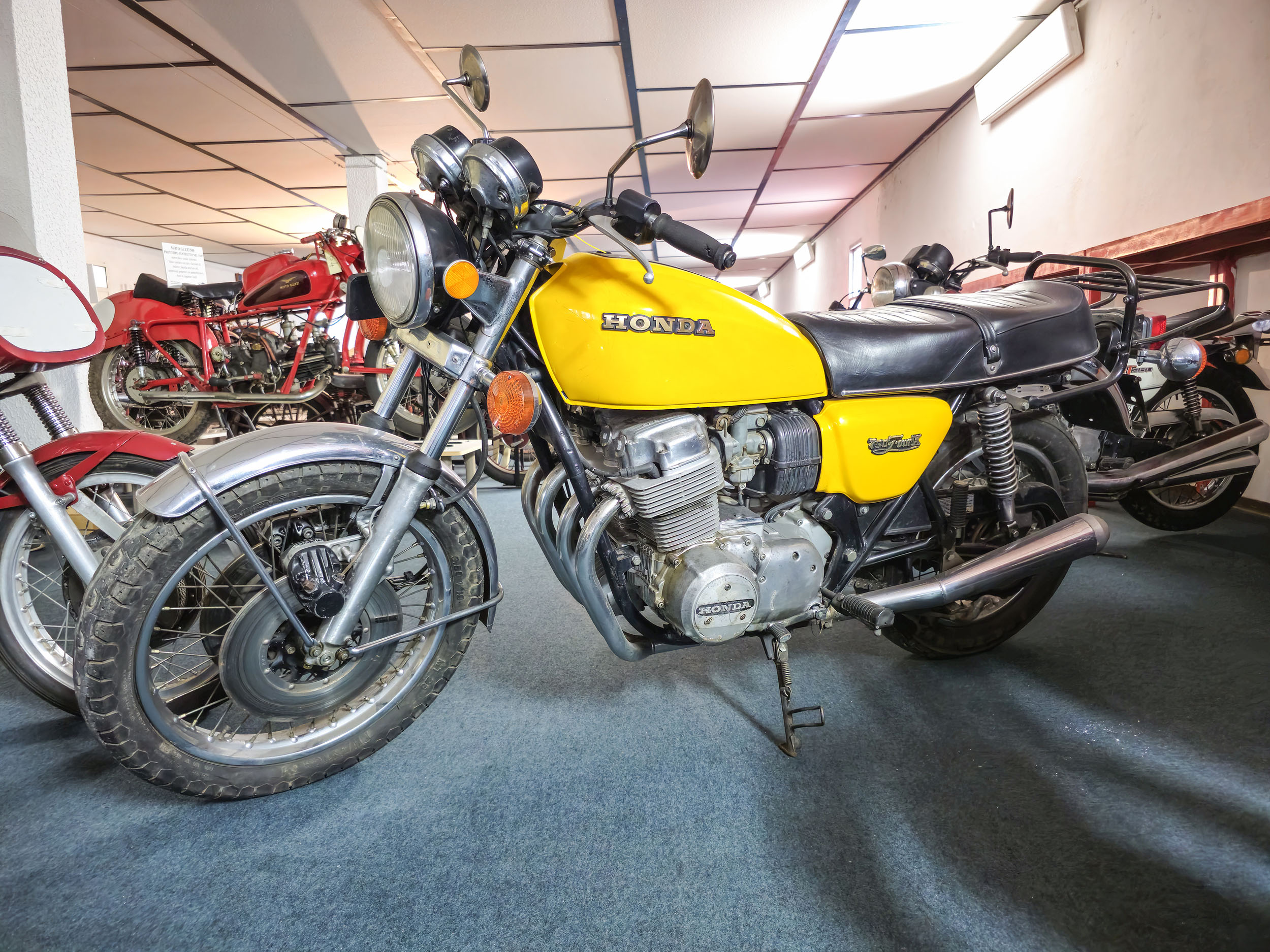 1975 HONDA 750 CC FOUR