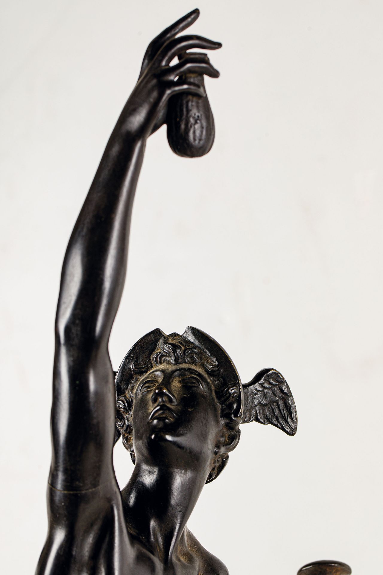 SCULTURA IN BRONZO PATINATO, FINE DEL XIX SECOLO - Bild 2 aus 3