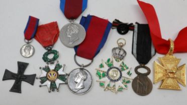 Collection of replica medals and awards. UK P&P Group 1 (£16+VAT for the first lot and £2+VAT for