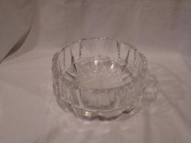 Orrefors cut glass centre bowl, D: 21 cm. Not available for in-house P&P