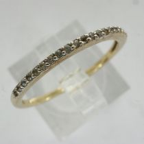 9ct gold ring set with diamonds, size O, 1.2g. UK P&P Group 0 (£6+VAT for the first lot and £1+VAT