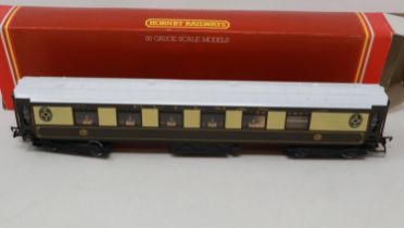 OO gauge Hornby R469 Pullman coach in excellent condition, box is fair. UK P&P Group 1 (£16+VAT