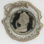 Silver jubilee coin pendant necklace, chain L: 54 cm. UK P&P Group 1 (£16+VAT for the first lot