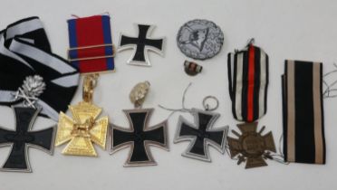 Collection of replica Imperial German and other medals. UK P&P Group 1 (£16+VAT for the first lot