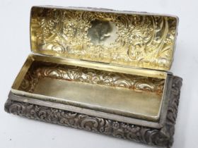 Hallmarked silver snuff box, Birmingham assay , 1901, maker H&T, L: 90 mm, 58g. UK P&P Group 1 (£