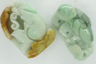 Two pieces of carved jade, largest L: 45 mm. UK P&P Group 1 (£16+VAT for the first lot and £2+VAT