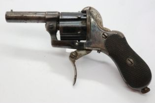Late 19th century ladies rimfire purse revolver with folding trigger, obsolete calibre. UK P&P Group