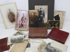 Mixed Military ephemera including WWI period photographs and documents. UK P&P Group 2 (£20+VAT