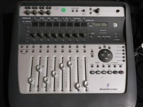 Digidesign Digi 200 mixer desk. Not available for in-house P&P