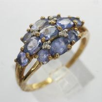 9ct gold cluster ring set with amethyst, size P, 2.3g. UK P&P Group 0 (£6+VAT for the first lot