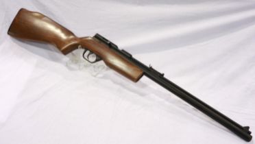 Benjamin model AS392 .22 cal air rifle. UK P&P Group 3 (£30+VAT for the first lot and £8+VAT for