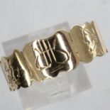 Rare 14ct gold Ionian commemorative ring, possibly pre-dating the 1815 Treaty of Paris, composed