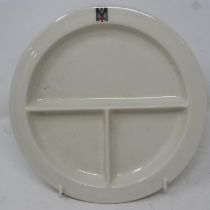 1940 dated DRK German Red Cross sectioned ceramic plate. UK P&P Group 1 (£16+VAT for the first lot