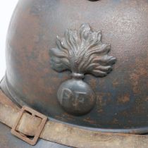 WWI French MLE 1915 Casque Adriane helmet with original paint and liner. UK P&P Group 2 (£20+VAT for