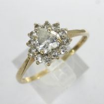 9ct gold heart shaped cluster ring set with cubic zirconia, size T, 1.9g. UK P&P Group 0 (£6+VAT for