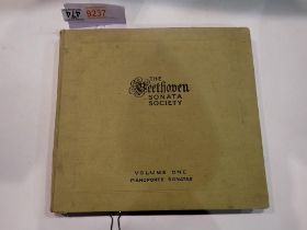 Beethoven Sonata Society album of seven 78 speed records. UK P&P Group 2 (£20+VAT for the first