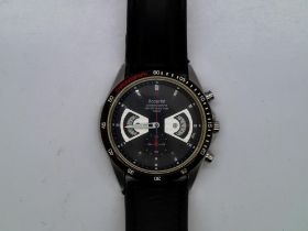 ACCURIST: gents chronograph wristwatch with three subsidiary dials on a black leather strap, working
