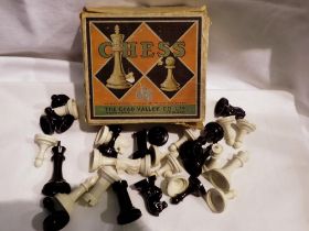 Early boxed Chad Valley plastic chess set, box is damaged. UK P&P Group 1 (£16+VAT for the first lot