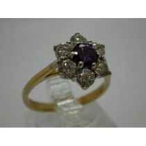 9ct gold cluster ring set with amethyst and cubic zirconia, 3.2g. UK P&P Group 0 (£6+VAT for the