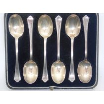 Six hallmarked silver spoons, Birmingham assay, 45g, cased. UK P&P Group 1 (£16+VAT for the first