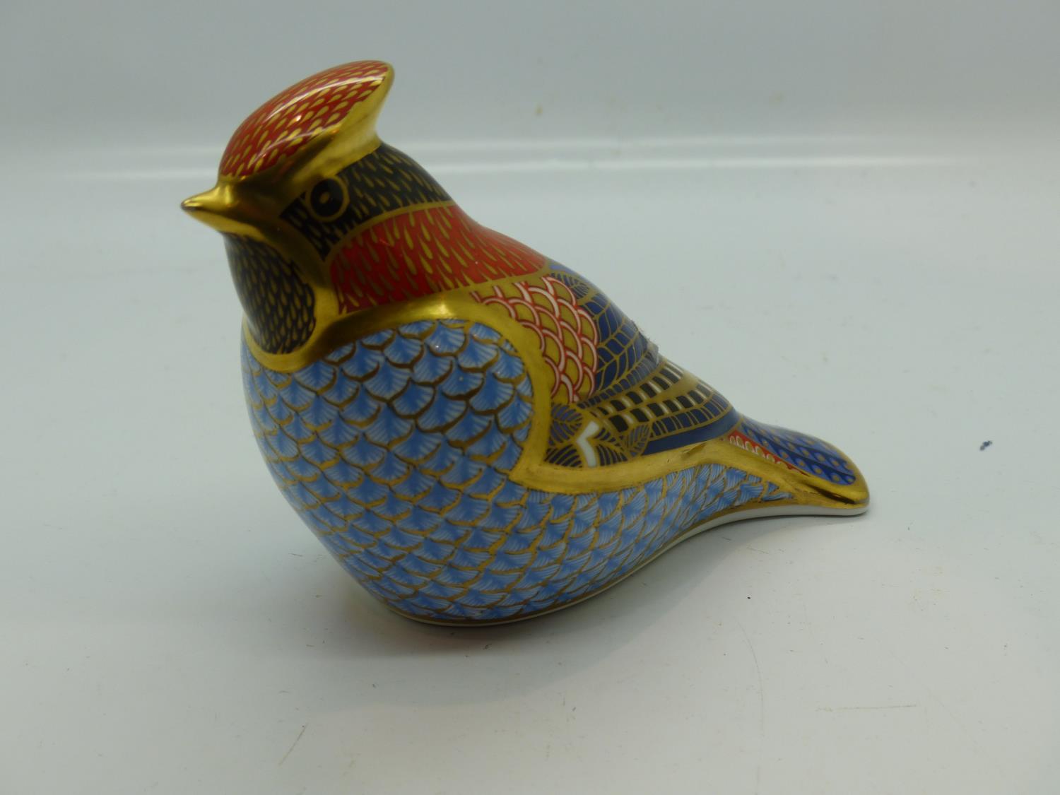 Royal Crown Derby waxwing paperweight with gold stopper, no cracks or chips, H: 80 mm. UK P&P