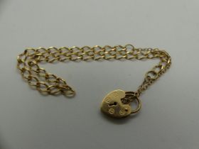 9ct gold bracelet with padlock clasp and safety chain, L: 24 cm, 2.9g. UK P&P Group 0 (£6+VAT for