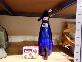 Sparklets soda syphon with a box of ten bulbs. Not available for in-house P&P