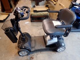 Mini LS For U mobility scooter, with key and charger, may require battery. All electrical items in