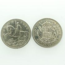 Two George V silver crowns, EF grade. UK P&P Group 0 (£6+VAT for the first lot and £1+VAT for