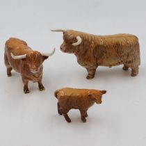 Beswick Highland cow family, largest L: 19 cm, no cracks or chips. UK P&P Group 2 (£20+VAT for the