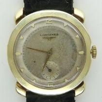 LONGINES: 14ct gold cased gents wristwatch, 22l calibre, movement no 8305260, inscription to
