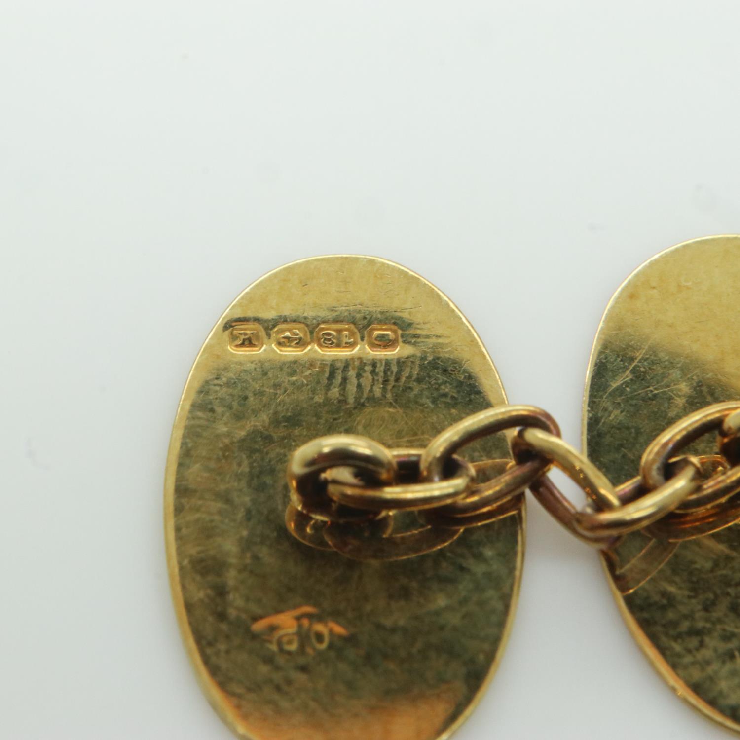 Pair of 18ct gold cufflinks, face L: 20 mm, 6.1g, chains are not hallmarked. UK P&P Group 0 (£6+ - Image 2 of 2